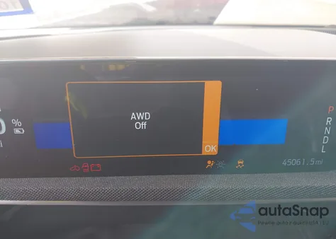 2023 Ford Mustang Mach-E Premium z USA, uszkodzony, nr VIN 3FMTK3SU3PMA96590